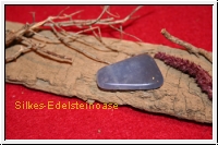 Chalcedon, blau - Trommelstein, gebohrt