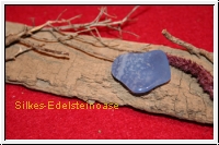 Chalcedon, blau - Trommelstein, gebohrt
