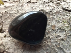 Obsidian - Regenbogenobsidian - Trommelstein, gebohrt