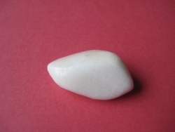 Aragonit, weiß - Trommelstein